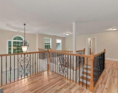 6031 Burnt Hickory Trail - Photo Thumbnail 35