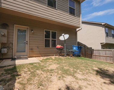 2711 Morgan Glen Road - Photo Thumbnail 27