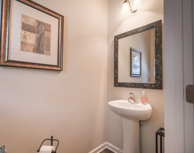 2711 Morgan Glen Road - Photo Thumbnail 5
