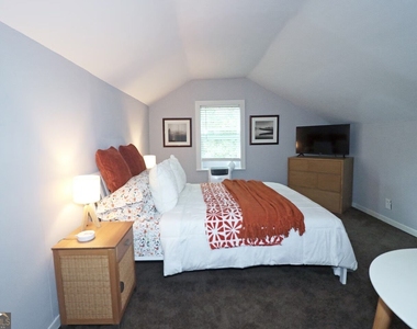 2039 Ridgedale Road Ne - Photo Thumbnail 29