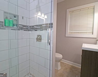 2039 Ridgedale Road Ne - Photo Thumbnail 24
