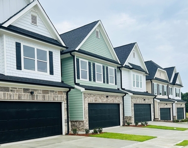 23 Crest Drive - Photo Thumbnail 24