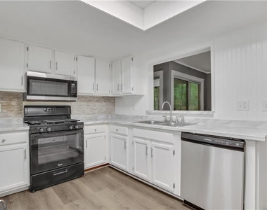 37 Fair Haven Way Se - Photo Thumbnail 15