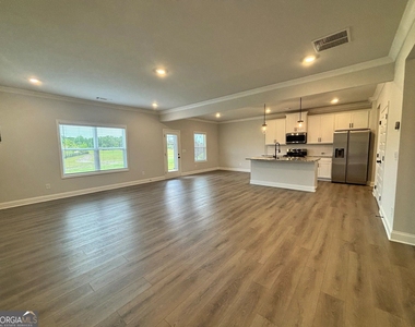 4212 Portsbrook Avenue - Photo Thumbnail 3