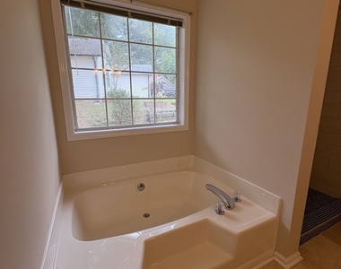 3813 N Rivercrest Dr. Drive - Photo Thumbnail 25