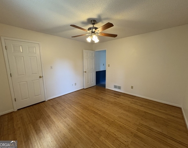 3813 N Rivercrest Dr. Drive - Photo Thumbnail 32