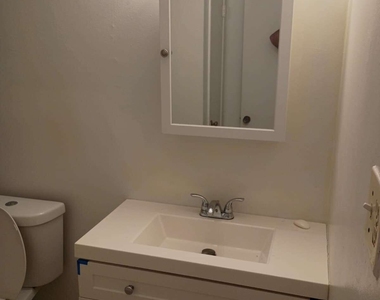 340 West Avenue - Photo Thumbnail 14