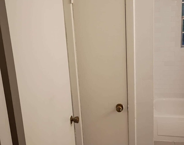 340 West Avenue - Photo Thumbnail 13