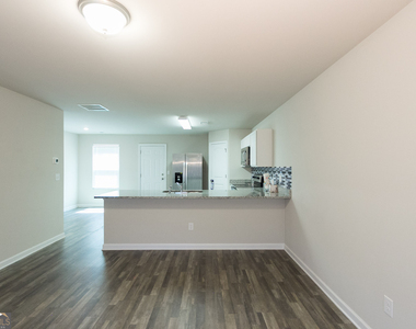 706 Dove Tree Lane - Photo Thumbnail 3