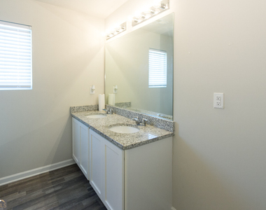 706 Dove Tree Lane - Photo Thumbnail 17