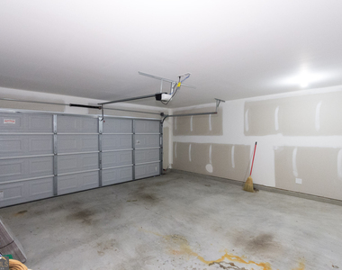 706 Dove Tree Lane - Photo Thumbnail 21