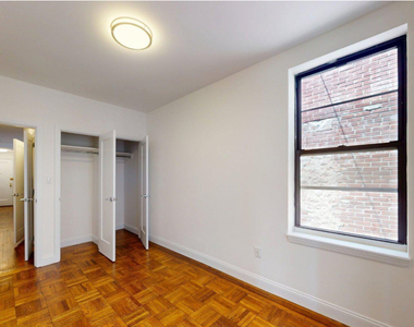 East 88th Street - Photo Thumbnail 2