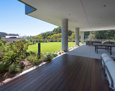 4650 Broadway - Photo Thumbnail 16