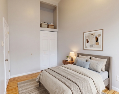 215 East 118th Street - Photo Thumbnail 3