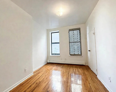 663 Classon Avenue - Photo Thumbnail 2