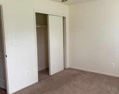 151 Locust Ct - Photo Thumbnail 4