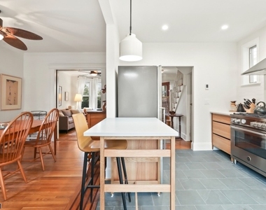 464 Academy St - Photo Thumbnail 12