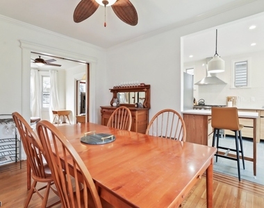 464 Academy St - Photo Thumbnail 7