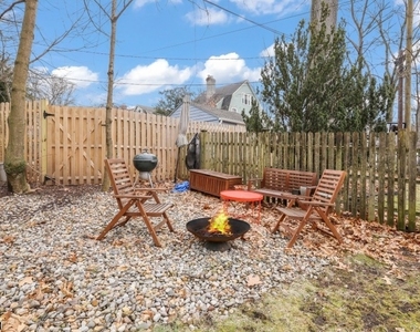 464 Academy St - Photo Thumbnail 22