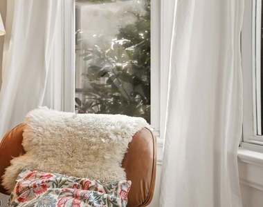 464 Academy St - Photo Thumbnail 6
