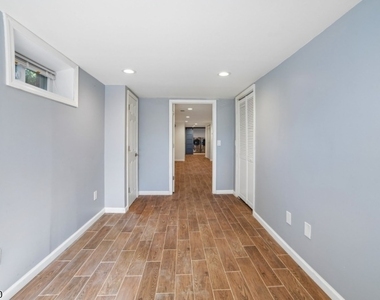 24 Speir Dr - Photo Thumbnail 32