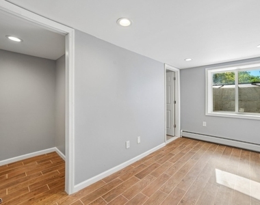 24 Speir Dr - Photo Thumbnail 33