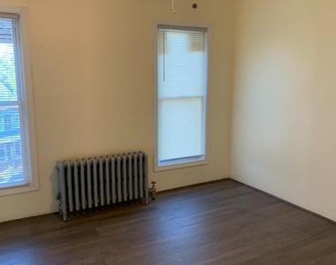 7 Filmore St - Photo Thumbnail 7