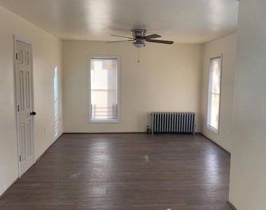 7 Filmore St - Photo Thumbnail 8