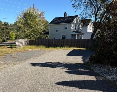 40 Mechanic St - Photo Thumbnail 9