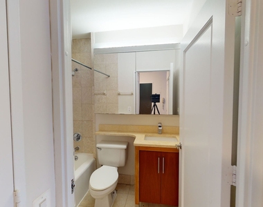 401 E 34th St - Photo Thumbnail 4
