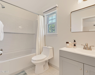 224 Franklin Place - Photo Thumbnail 26