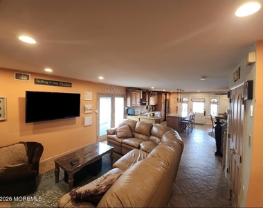 247 Boardwalk - Photo Thumbnail 9