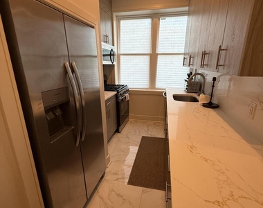 1 Roseld Avenue - Photo Thumbnail 4