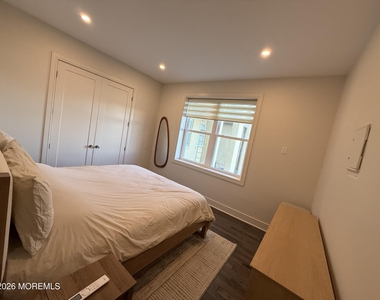 1 Roseld Avenue - Photo Thumbnail 7