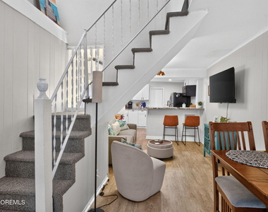 124 Broadway - Photo Thumbnail 2