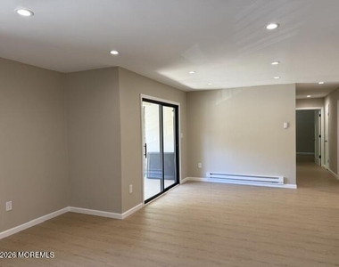 169 Amberly Drive - Photo Thumbnail 2