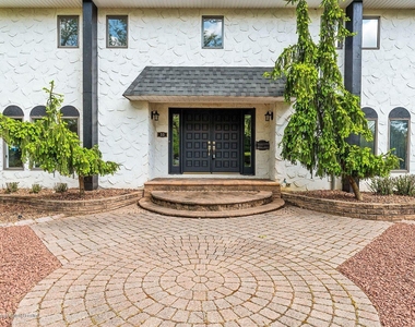33 Heath Avenue - Photo Thumbnail 2