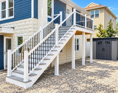 71 Oak Street - Photo Thumbnail 1