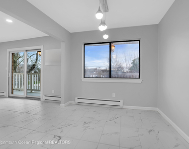 119 Avery Avenue - Photo Thumbnail 7