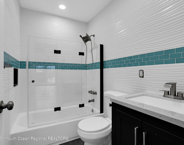 119 Avery Avenue - Photo Thumbnail 15