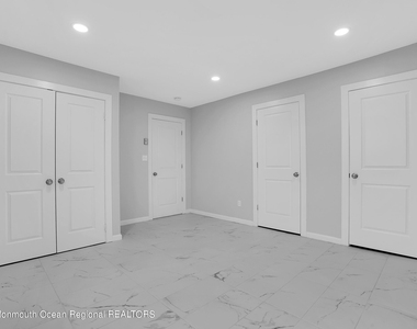 119 Avery Avenue - Photo Thumbnail 17