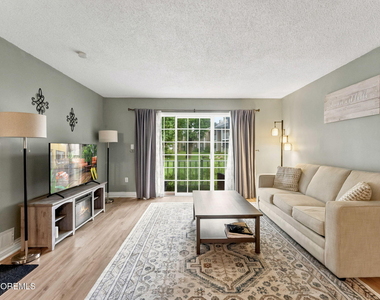 101 Beaumont Court - Photo Thumbnail 3