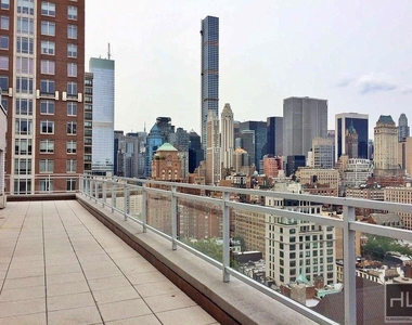 East 66th Street - Photo Thumbnail 3