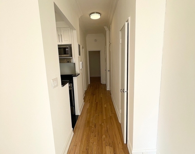 East 83rd Street - Photo Thumbnail 13
