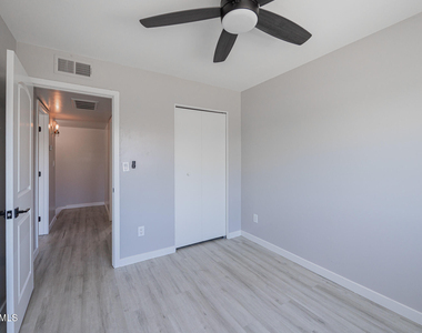 4403 E Riverside Street - Photo Thumbnail 14