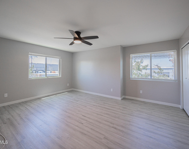 4403 E Riverside Street - Photo Thumbnail 9