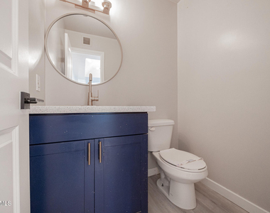 4403 E Riverside Street - Photo Thumbnail 8