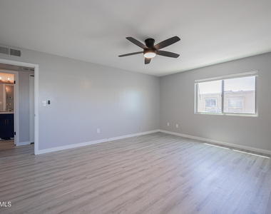 4403 E Riverside Street - Photo Thumbnail 10