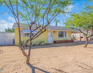 1629 W Bentley Street - Photo Thumbnail 2