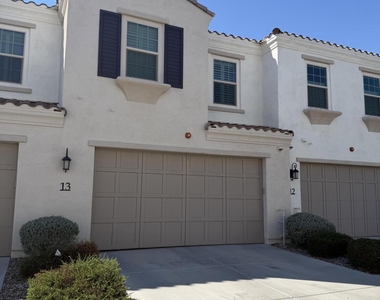 2477 W Market Place - Photo Thumbnail 14
